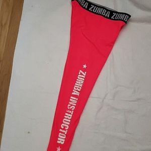 Zumba instructor pink leggins